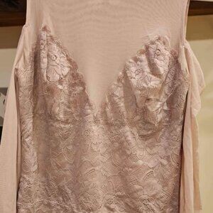 Ladies Guess Lace and Mesh Off the Shoulder Shirt